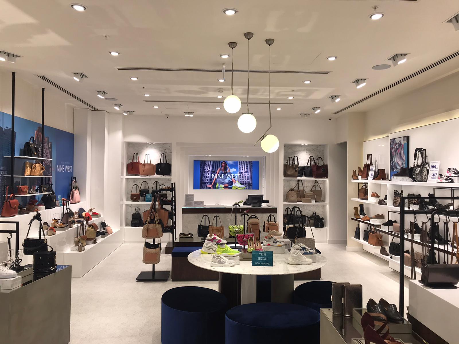 Ninewest 